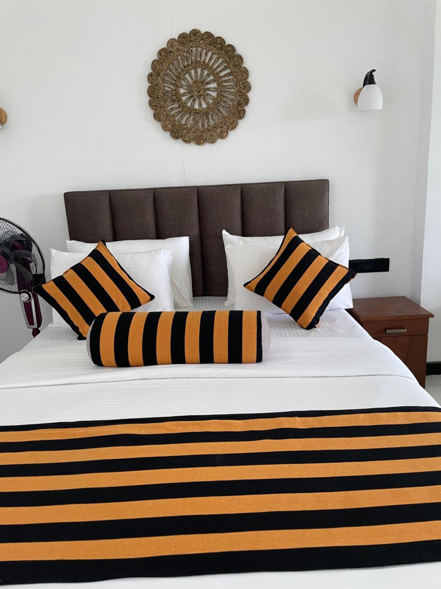 Little Paradise Homestay Ела Екстериор снимка