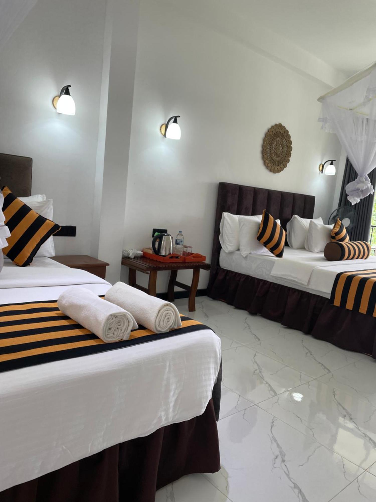 Little Paradise Homestay Ела Екстериор снимка