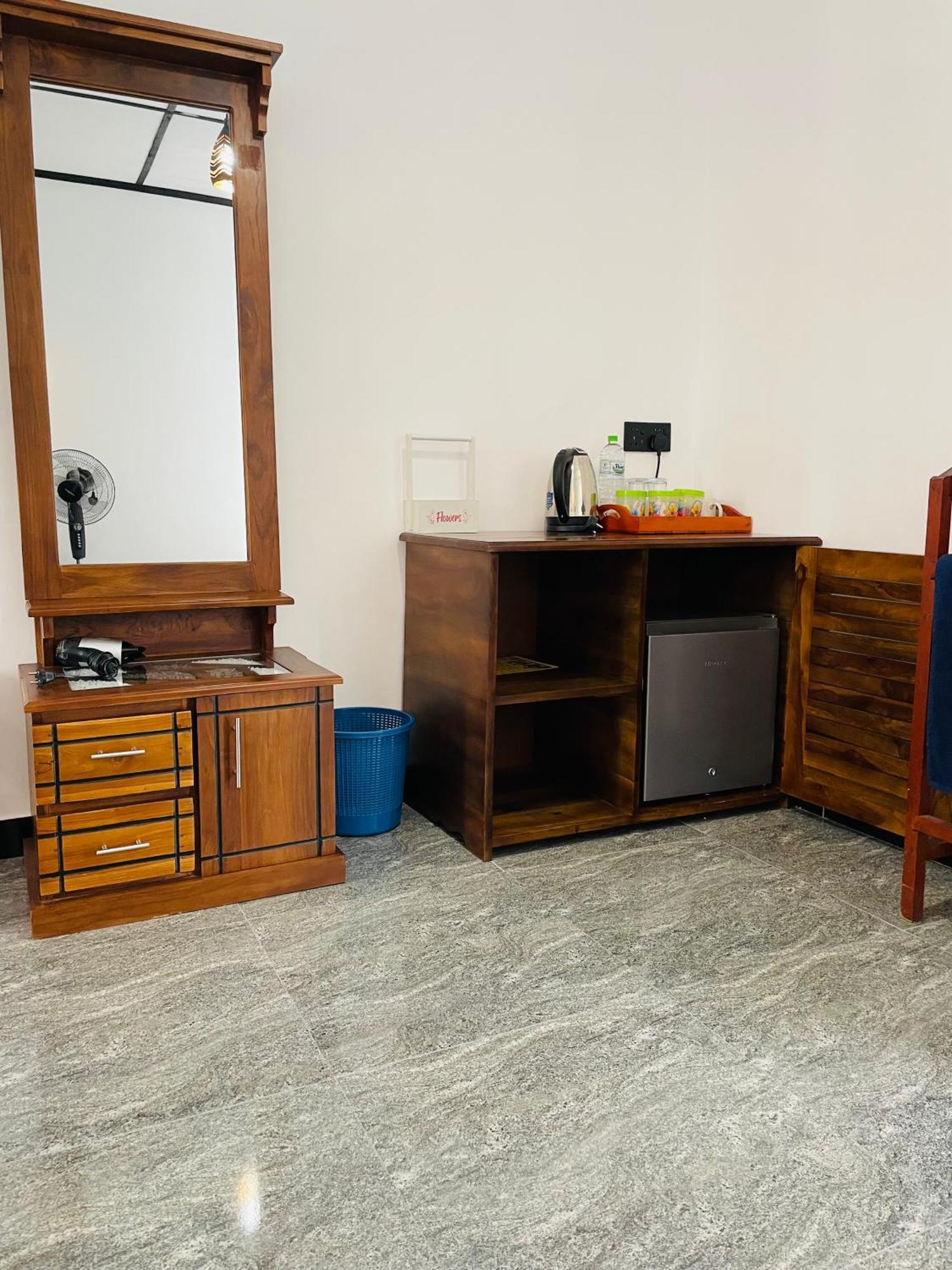 Little Paradise Homestay Ела Екстериор снимка
