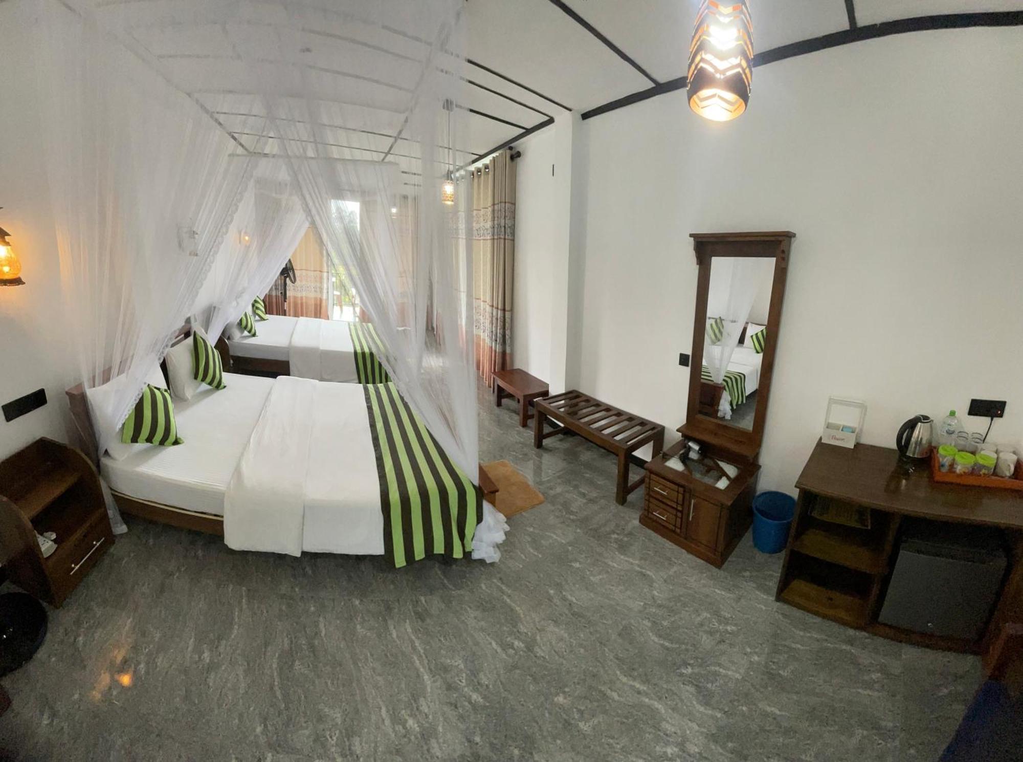 Little Paradise Homestay Ела Екстериор снимка