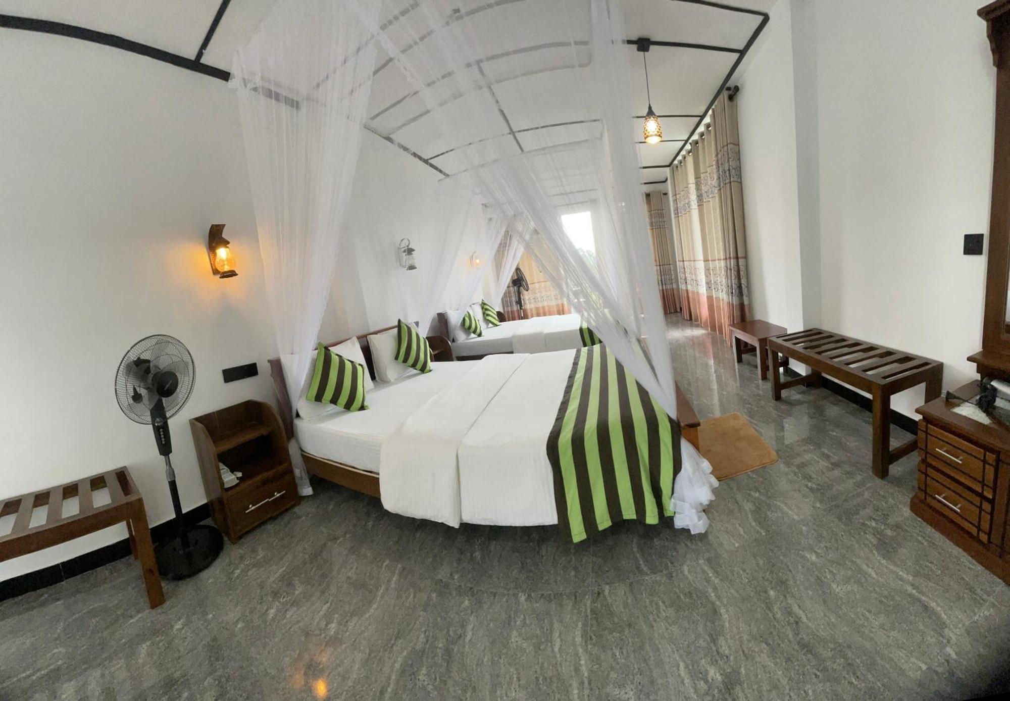 Little Paradise Homestay Ела Екстериор снимка